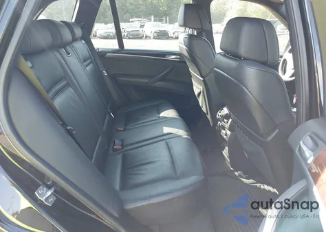 2013 BMW X5 xDrive35I/xDrive35I Premium/xDrive35I Sport Activity z USA, uszkodzony, nr VIN 5UXZV4C53D0E11455